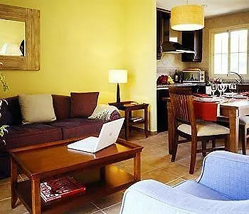 Apartamentos Vista Real Alcaidesa Apartment