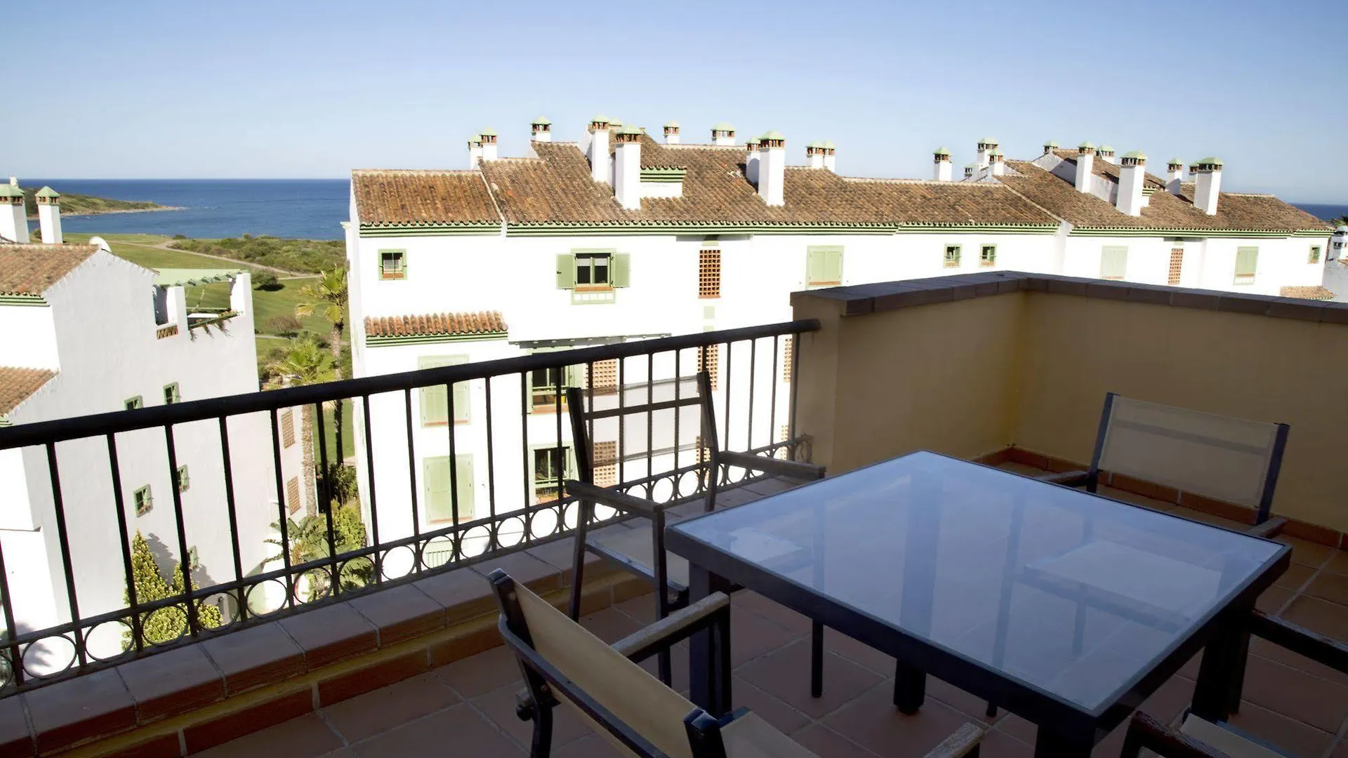 Apartamentos Vista Real Alcaidesa 0*,  Spain
