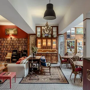 Labor Alliance By Lovelystay Apartment Lisbon