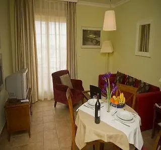 Apartamentos Vista Real Alcaidesa 0*,  Spain